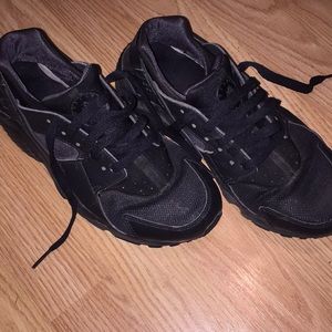 Nike huaraches